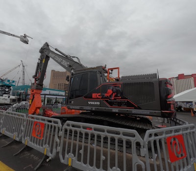 Custom wrapped Volvo excavator owned by East Coast Demolition.