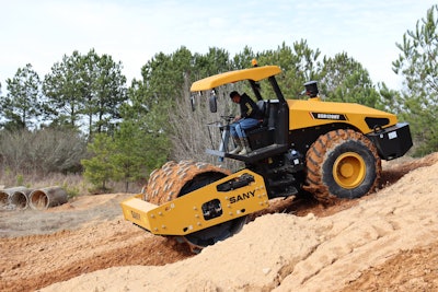 SANY SSR120HT single-drum soil Roller goes down dirt hill