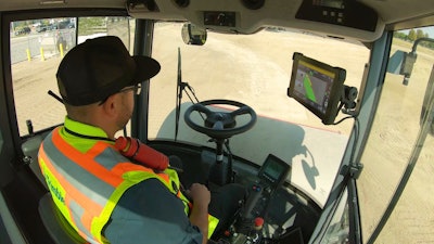 worker using Trimble Earthworks for Soil Compactors – Horizontal Steering Control technology