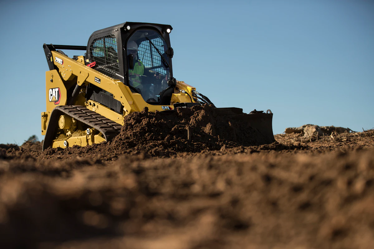 Cat Expands Smart Blade Options on Skid Steers and CTLs - Vimarsana News