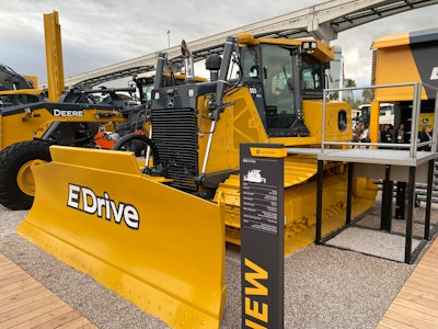 John Deere 850 X-Tier E-Drive dozer at ConExpo 2023