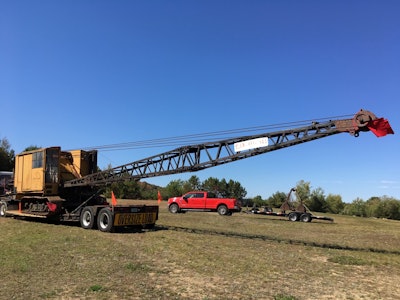 1925 American Gopher crane on trailer with boom extended