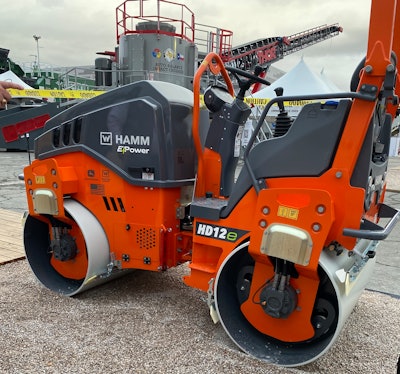 Hamm HD12E electric roller