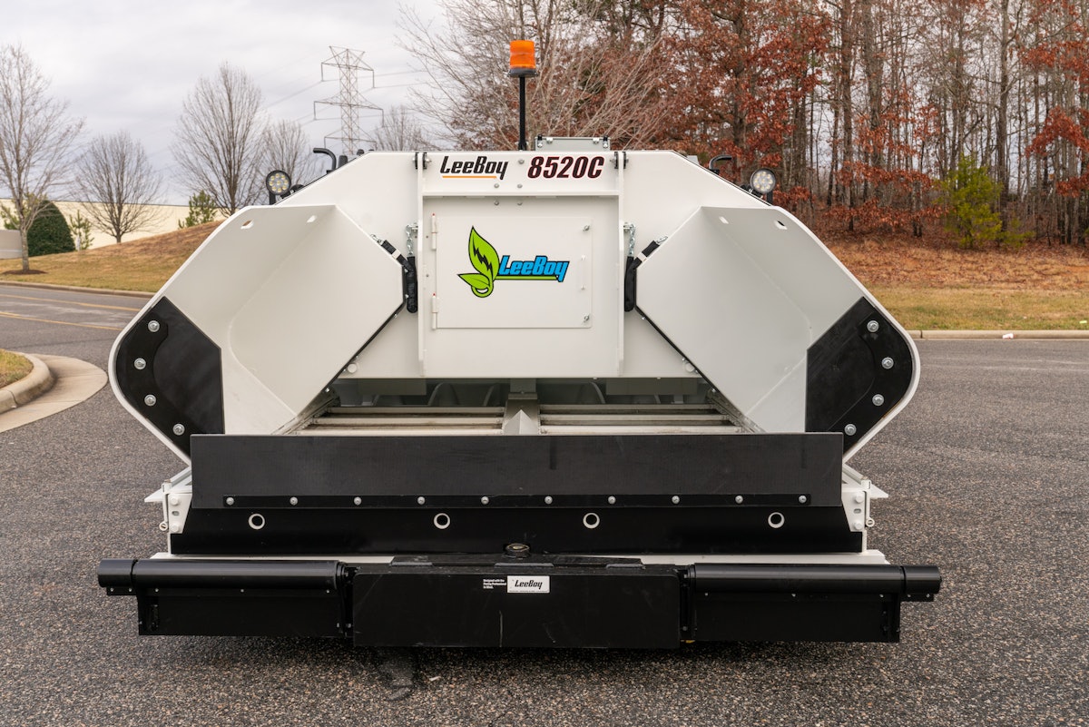 LeeBoy debuts electric commercial-class asphalt paver