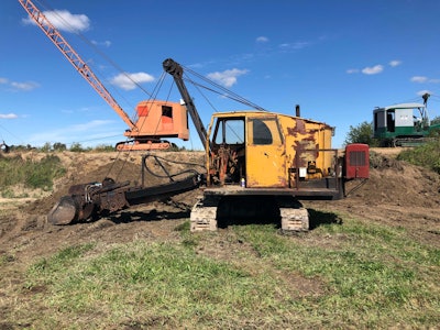 1956 Lorain TL-25 crawler crane with Thew Scoop Shovel attachment