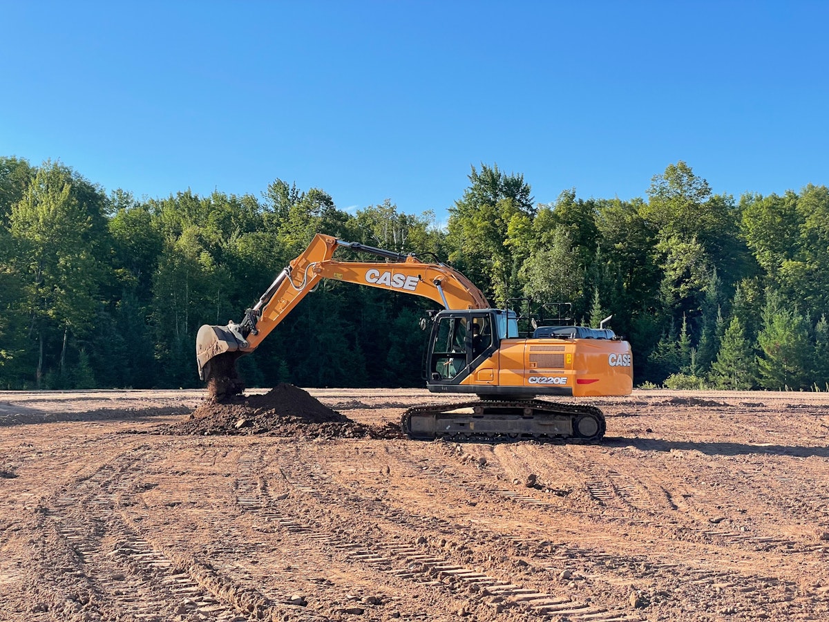 Case Launches Lease Program for Full-Size Excavators