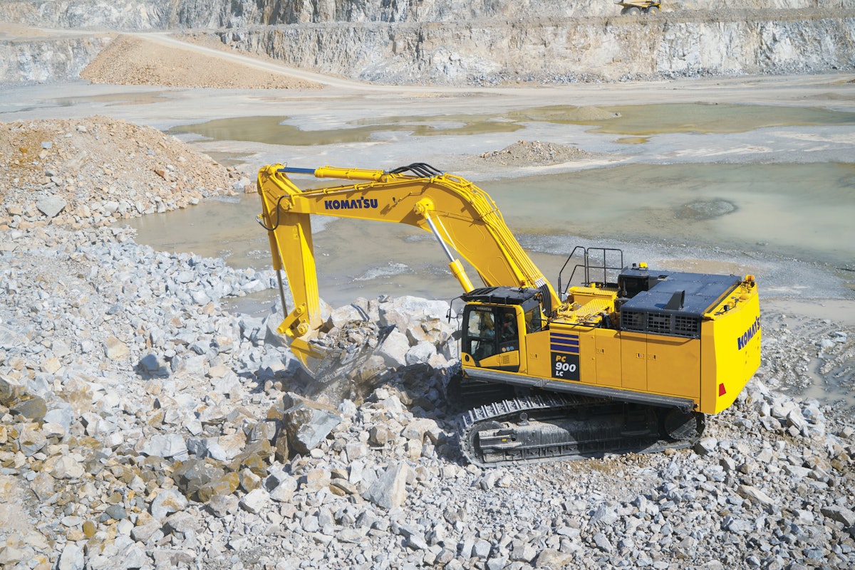 Komatsu showcases new PC900LC-11 at ConExpo 2023 | Equipment World