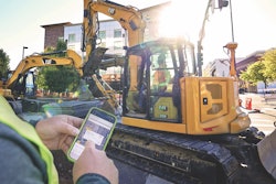 VisionLink being used on mobile phone