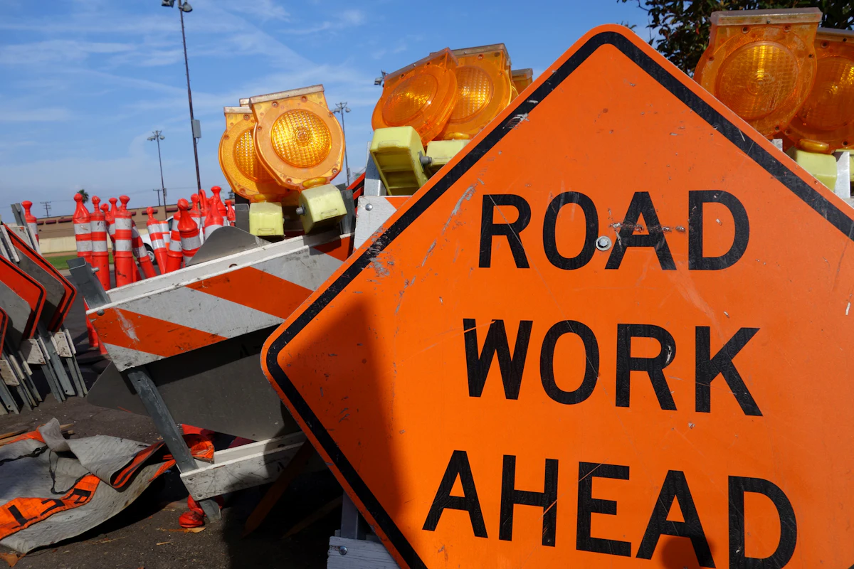 AGC survey shows motorists at greater risk in work zones - Vimarsana News