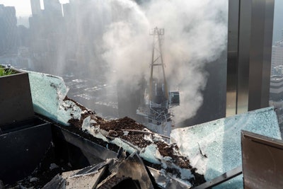 Collapsed crane in Manhattan