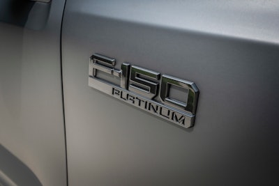 F 150 Lightning Platinum Black Badge