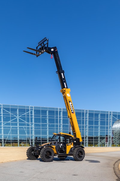 Breaking News SANY STH844A Telehandler fully extended roar in front of glass constructing