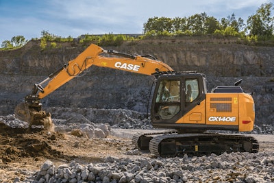 CASE CX140E- Excavator digging in dirt