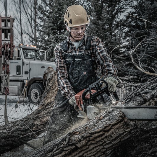 The Best Cold Weather Clothing for Construction Workers Equipment World