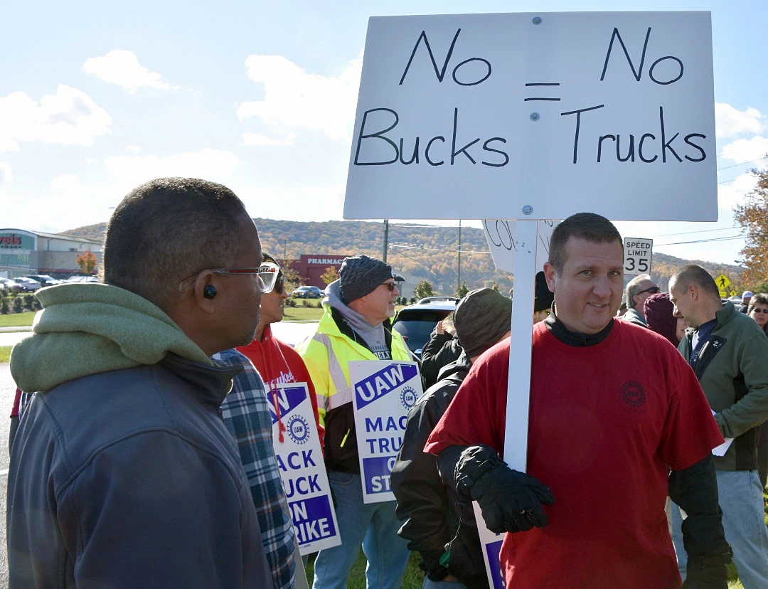 Mack, UAW reach deal to end strike - Vimarsana News