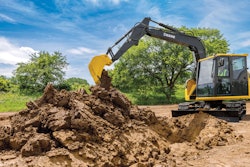 John Deere 75 P-Tier excavator in action