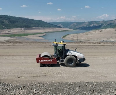 Dynapac CA 5000 soil compactor with Trimble Earthworks Grade Control for Autonomous Compactors