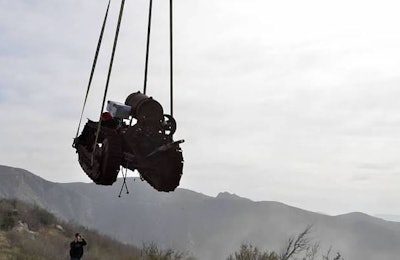 1919 Best 25 chassis airlifted off hill in simi valley