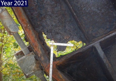 section loss on traverse tie plate on leg Fern Hollow Bridge