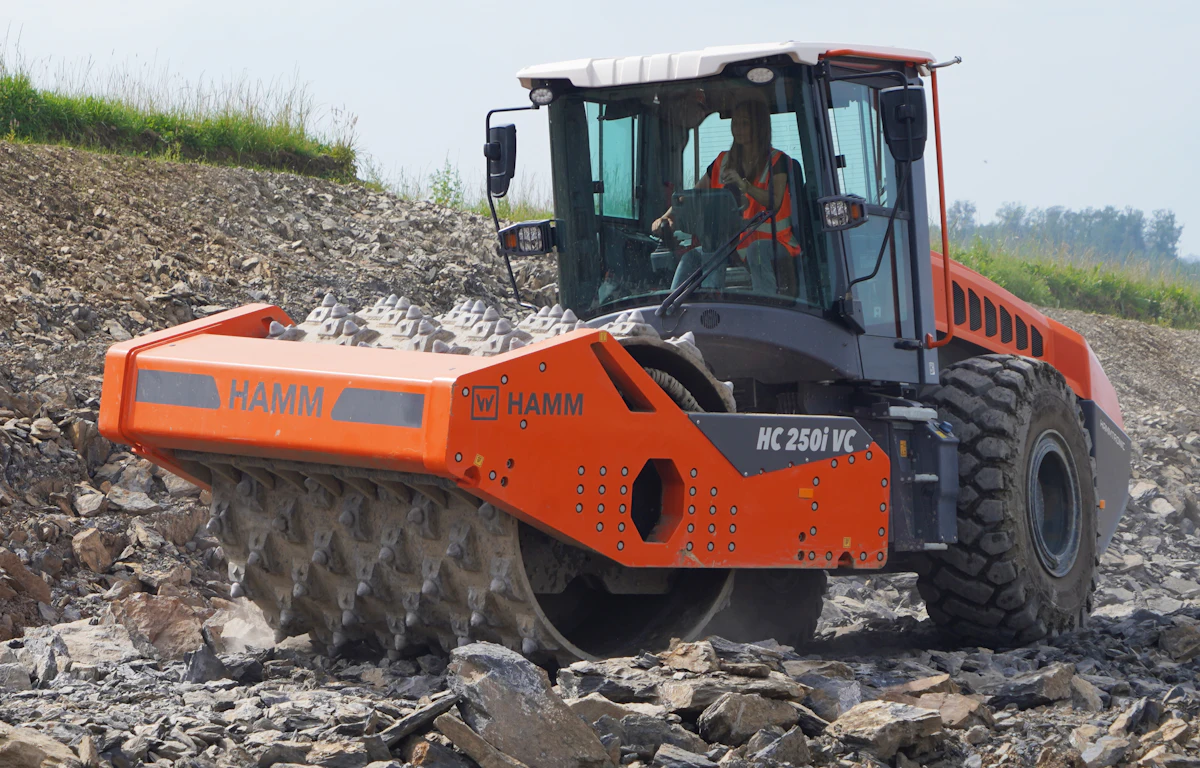 Hamm launches new HC 250i C VC for crushing and compacting - Vimarsana News