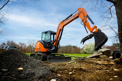 Hitachi_ZX50U-5N excavator in action