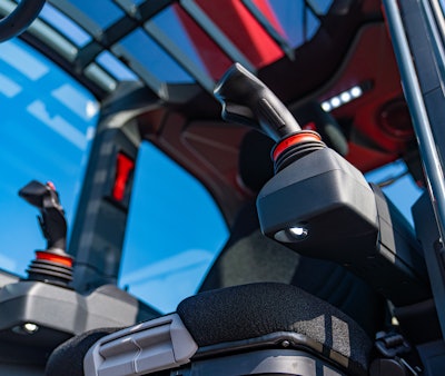 Magni Unveils New, Upgraded Telehandler Models | Equipment World