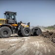 Case CE 651G Wheel Loader.
