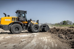 Case CE 651G Wheel Loader.