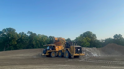 Caterpillar Wheel Loader and Haul Truck Using Payload Technology