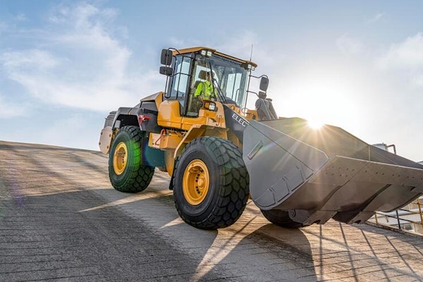 volvo electric l120 wheel loader going down ramp