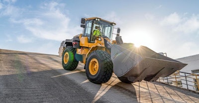 volvo electric l120 wheel loader going down ramp