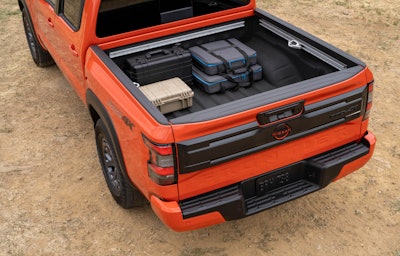 2025 Nissan Frontier bed