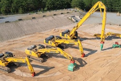 komatsu lineup of 4 demolition excavators