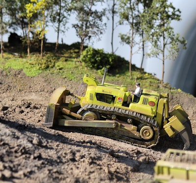 rare euclid dozer miniature model in diorama