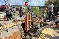 emergency responders at scene of trench collapse death in cleveland tennessee