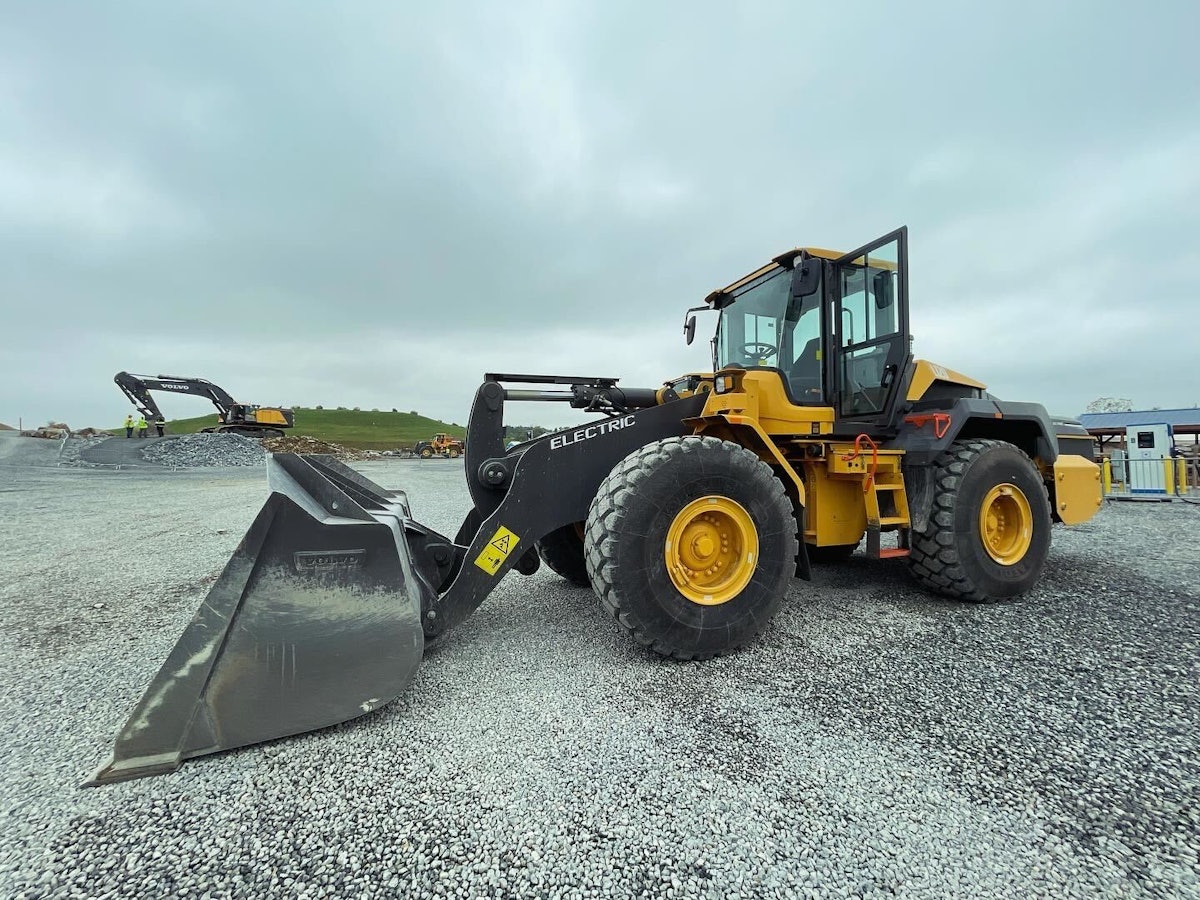 Volvo CE Unveils 22-Ton L120 Electric Wheel Loader (Video)