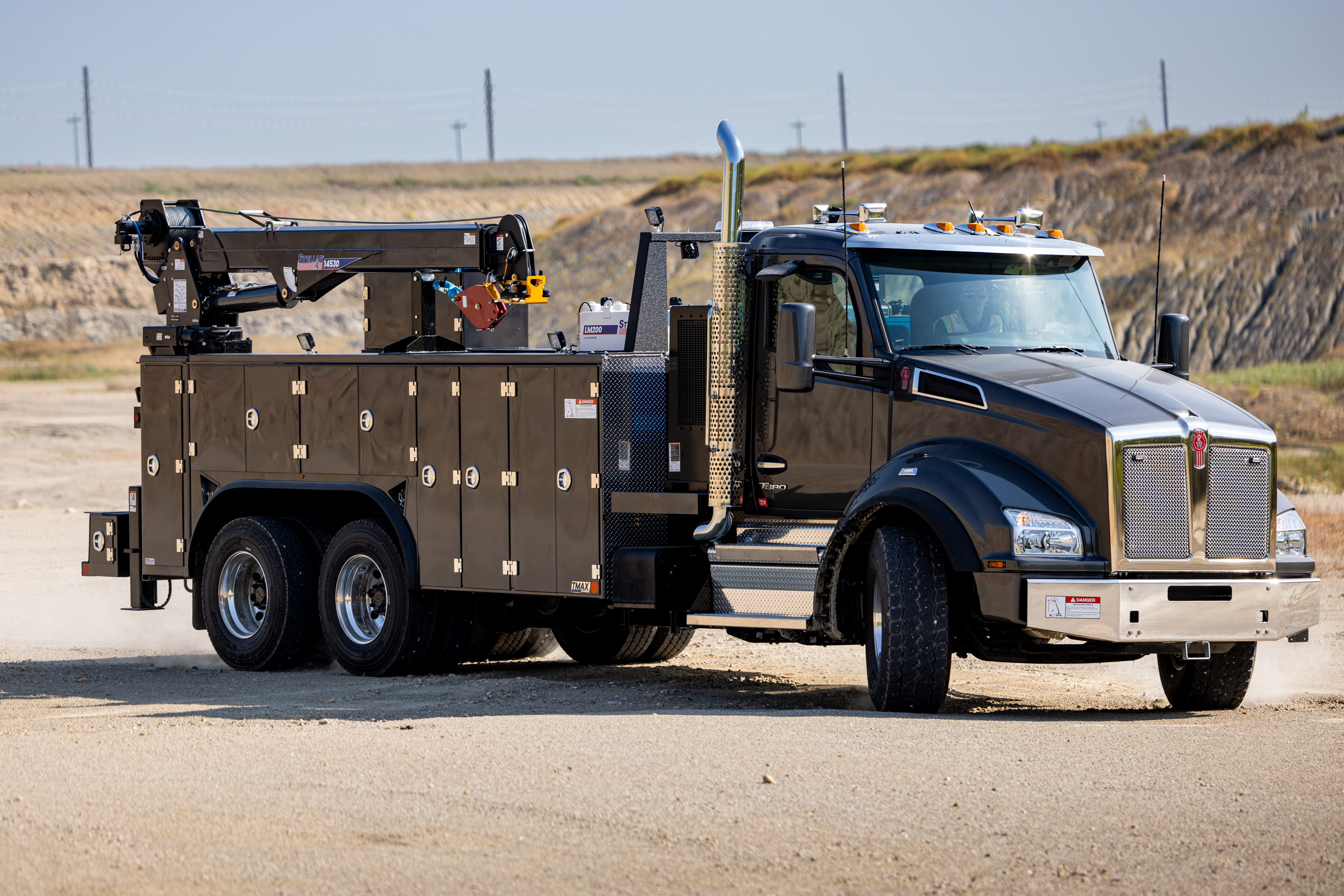 Stellar Now Offers Aluminum Option For TMAX 3T Mechanic Truck ...