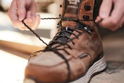 man lacing up Georgia Boot Durablend Sport work boot