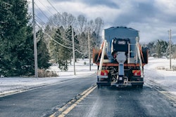 Hilltip IceStriker 8000 CM Combi Spreader