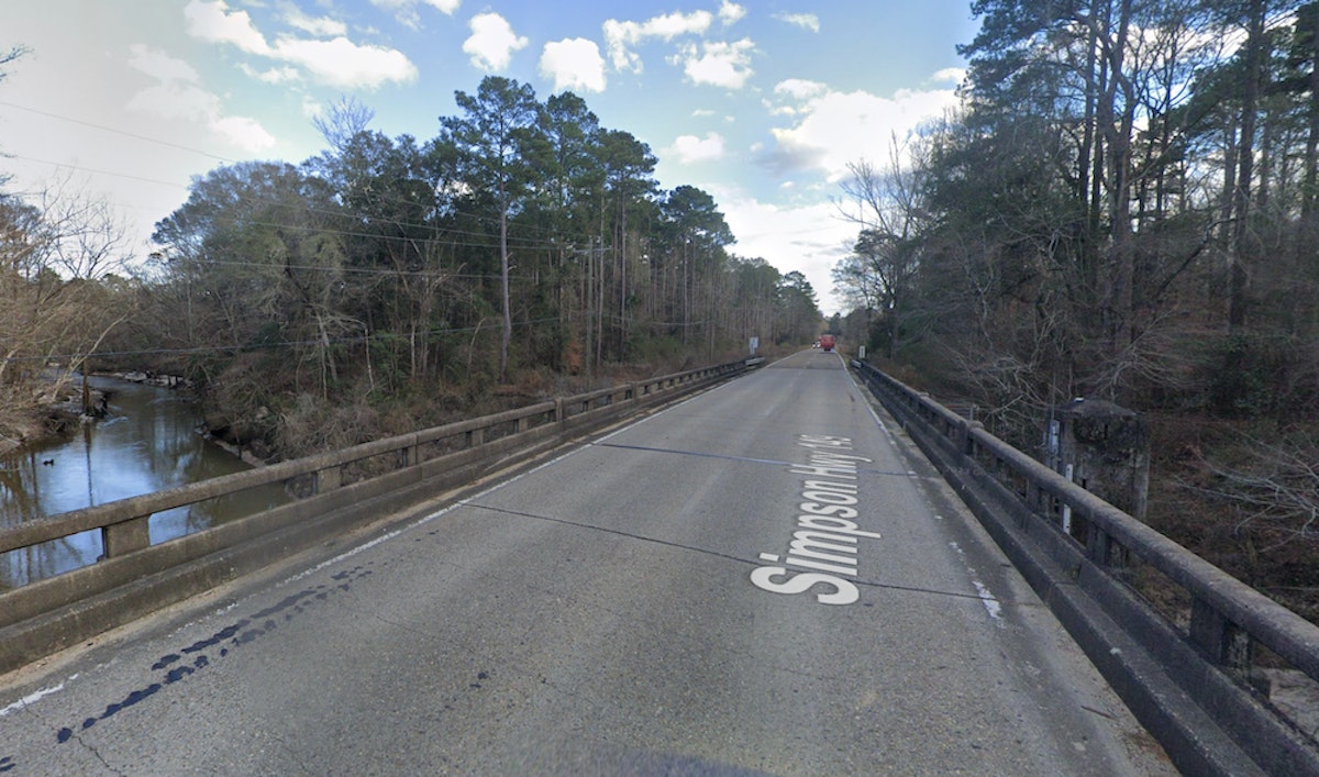 Central Mississippi bridge collapse kills three Equipment World