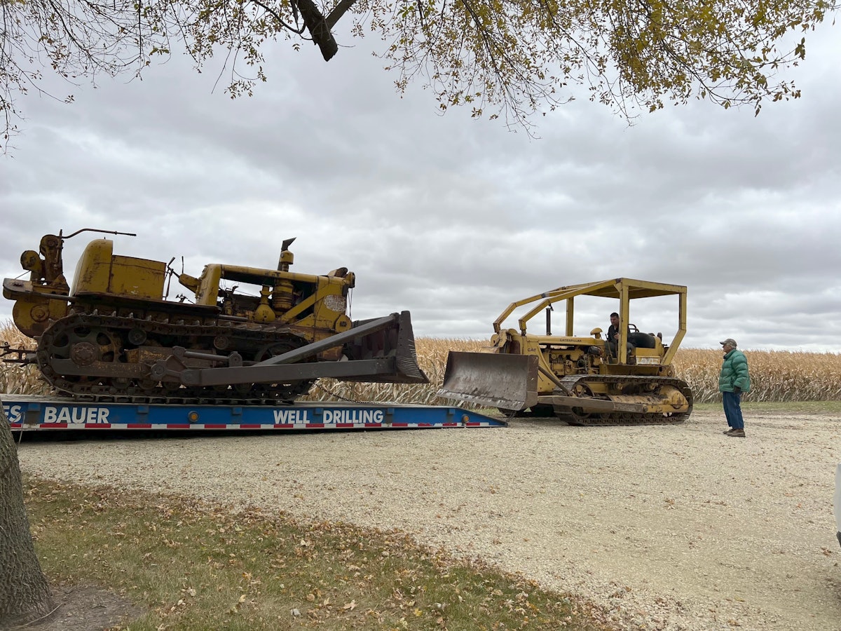 Finding Grandpa's long-lost 1954 Allis-Chalmers HD-15 dozer