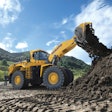 Komatsu WA700-8 Wheel Loader dumping dirt