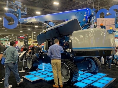 Genie S-85 XC FE Hybrid Boom Lift