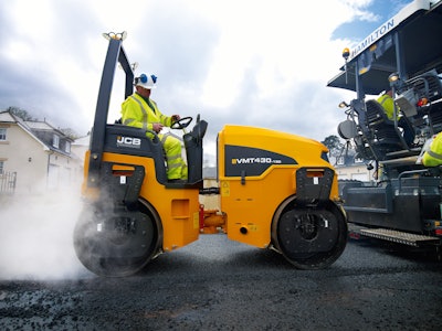JCB VMT430 vibratory tandem roller