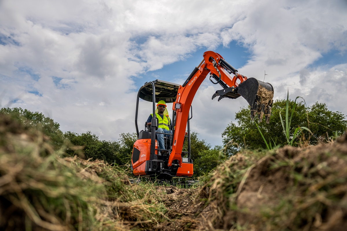 Kubota U17-5 Mini Excavator digging ditch