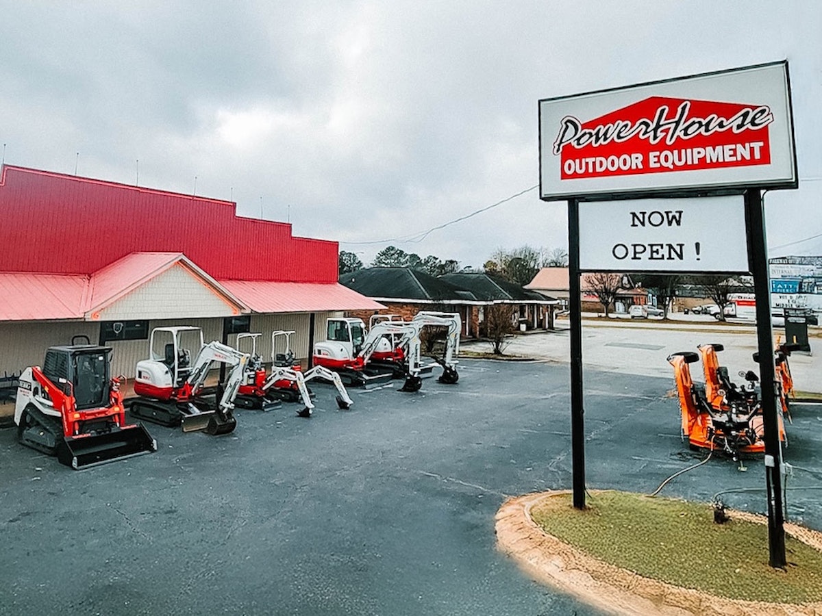 Industry Roundup: Takeuchi Announces New Dealer & National Accounts Manager