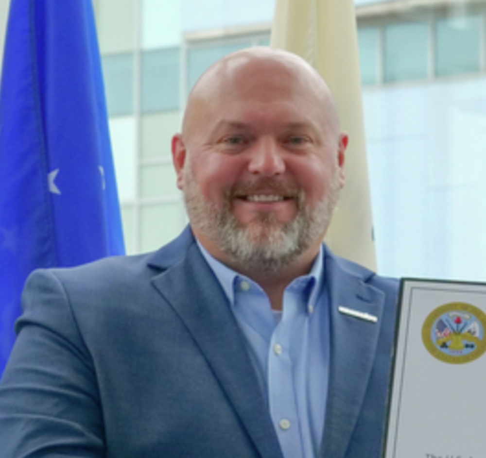 Industry Roundup: Carolina Cat Has New President; Komatsu Reorganizes ...