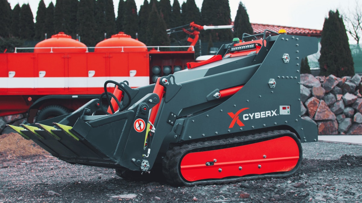 CyberX Remote-Control, Electric Mini Track Loader Comes to U.S. (Video ...
