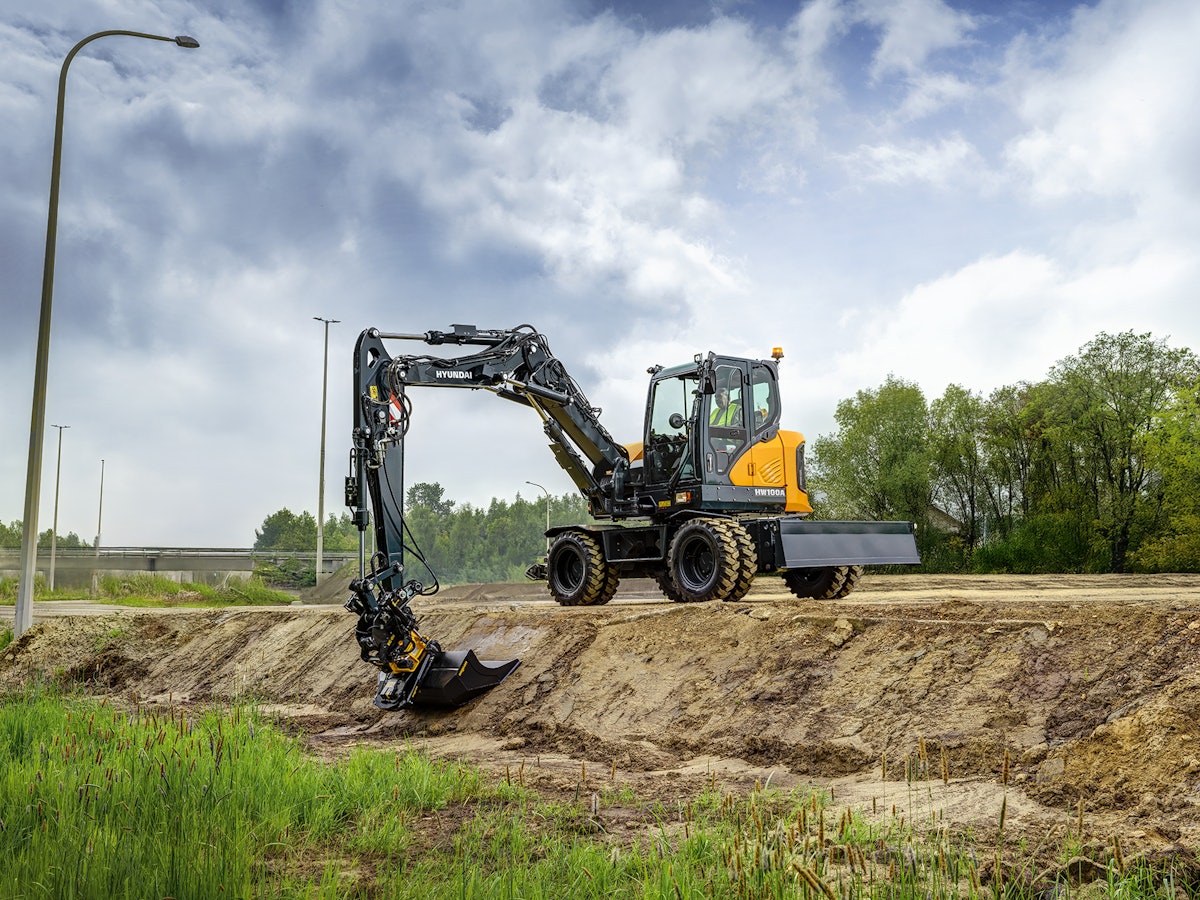 Hyundai Expands Wheeled Excavator Line with HW100A