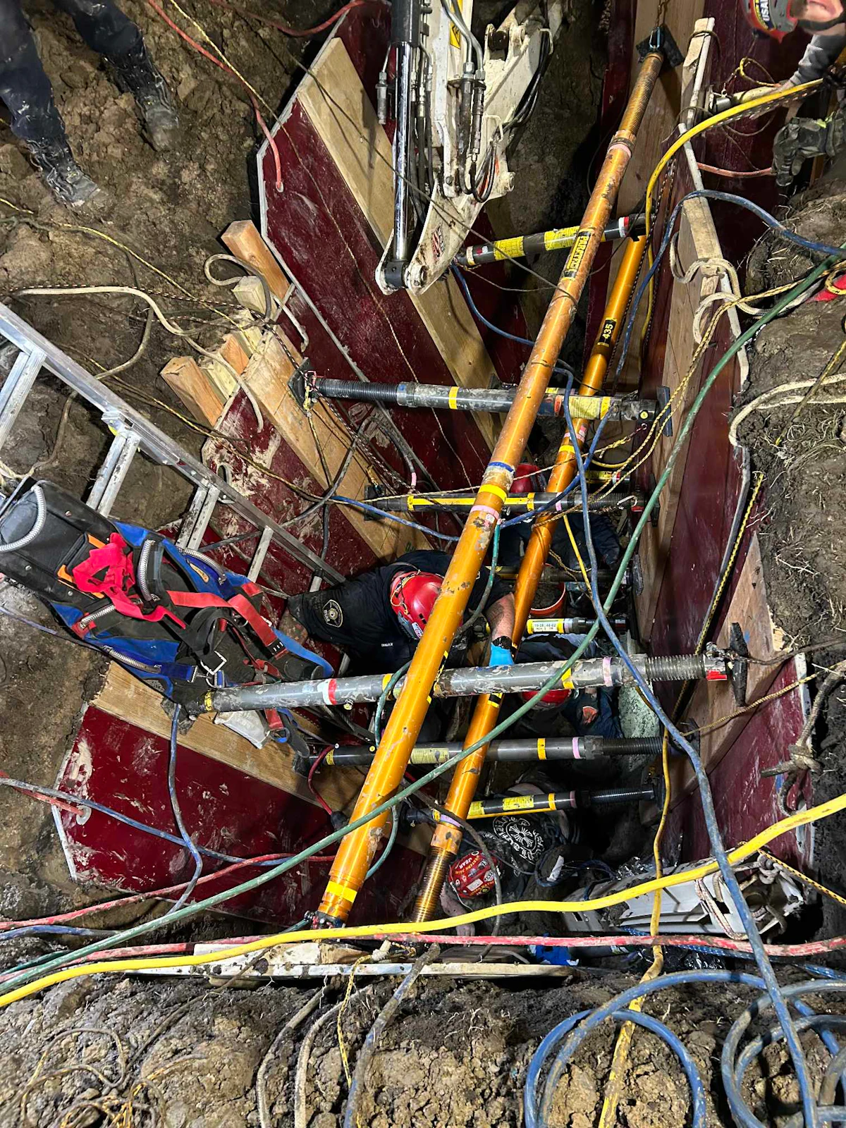 Tench Rescue A Week in the Trenches: 2 Workers Rescued; 2 Workers Die; 1 Contractor ...